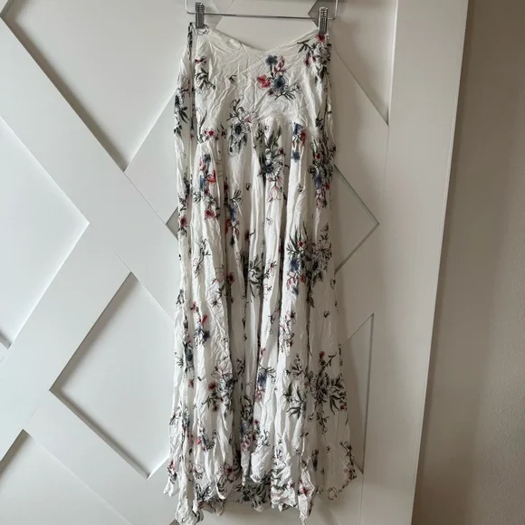 Lulu’s Meadow Flowers White Multi Floral Print Tie-Shoulder Maxi Dress - Picture 6 of 8